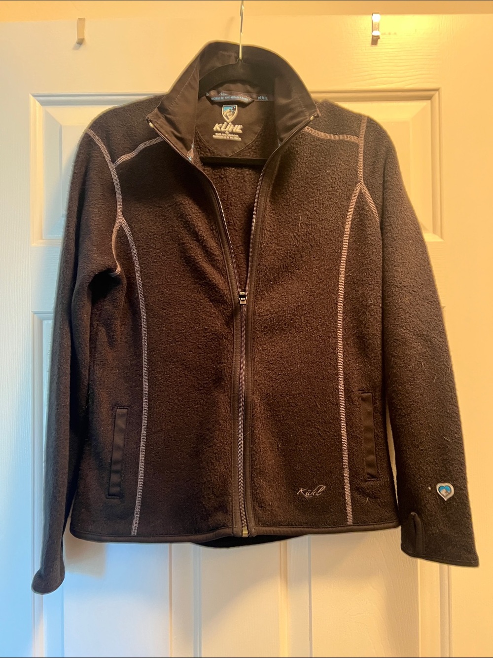 Kuhl Black Teddy Fleece Jacket with Contrast Stitching